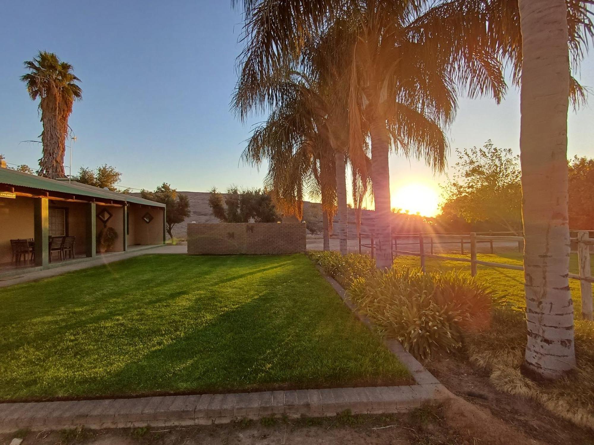Augrabies De Oude Stoor Guesthouse エクステリア 写真